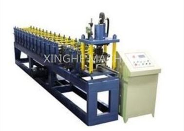 Chine Petit pain complètement automatique formant les machines, le goujon en métal et le petit pain de voie formant des machines fournisseur